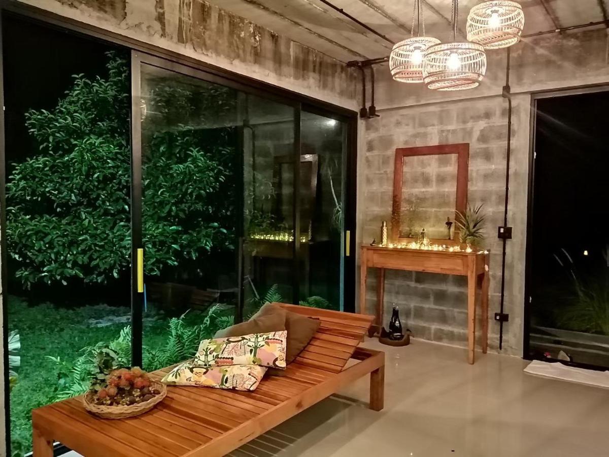 Appartement The Box Promkiri à Nakhon Si Thammarat Extérieur photo